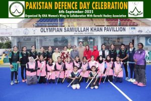 Karachi: Group photo of the special guest DSO Hajra Nawab with the players on the occasion of the Defence Day Hockey Series, Olympian Hanif Khan, KHA Women's Wing President Asma Ali Shah and Secretary Batool Kazim are also prominent.